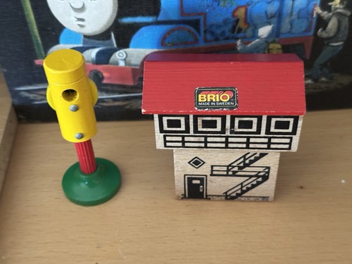 Brio wooden train signal house - wooden,